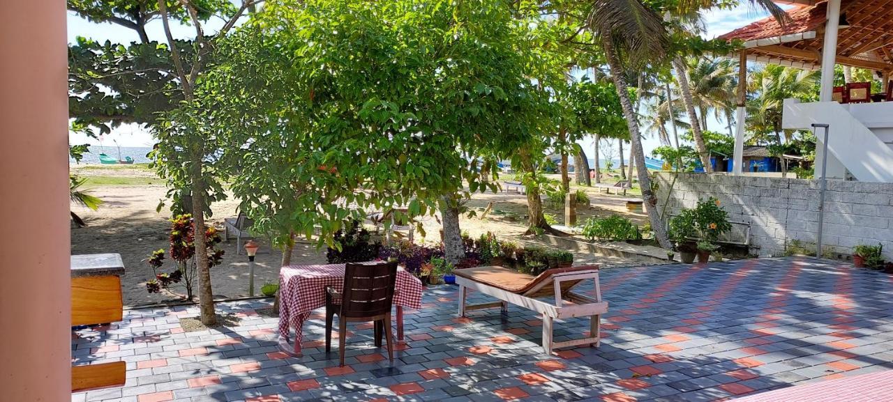 Marari Anna Beach Villa Mararikulam Εξωτερικό φωτογραφία