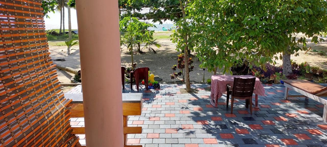 Marari Anna Beach Villa Mararikulam Εξωτερικό φωτογραφία