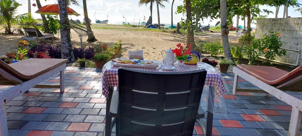 Marari Anna Beach Villa Mararikulam Εξωτερικό φωτογραφία